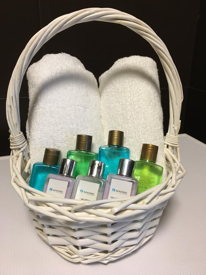 Apartment Sea Avenue バトゥーミ エクステリア 写真